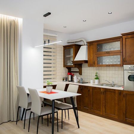 Bella Tirana Apartments Esterno foto